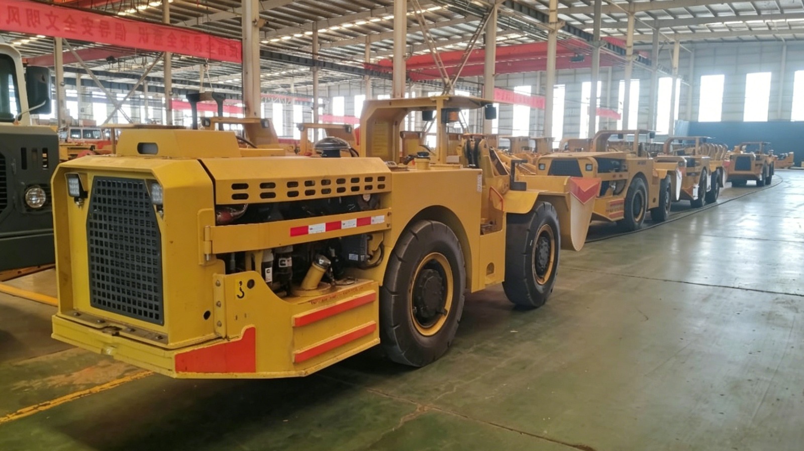 Scooptram LHD para minería aurífera